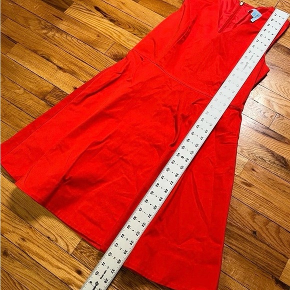 Draper James Vibrant Red Sleeveless Dress V-Neck 8 (Party, Occasion, Sleeveless) - Picture 8 of 10